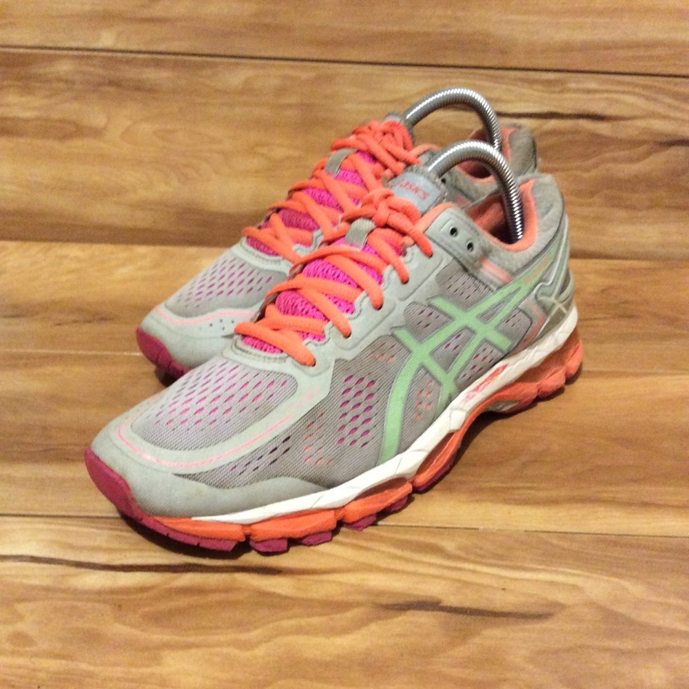 Asics Women's Gel-Kayano 22 Running Sz 9